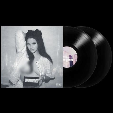 lana del rey tits|Lana Del Rey Posed Nude For ‘Ocean Blvd Album Cover But